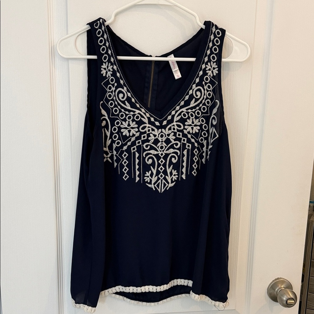 Xhilaration Dark Blue Sleeveless Blouse with White Embroidery